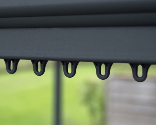 Gros plan sur un support pour les parties latérales du pavillon