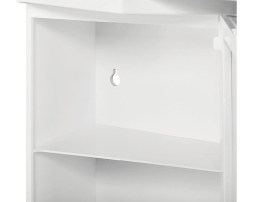 Vue intérieure d''une armoire de salle de bain blanche avec étagère