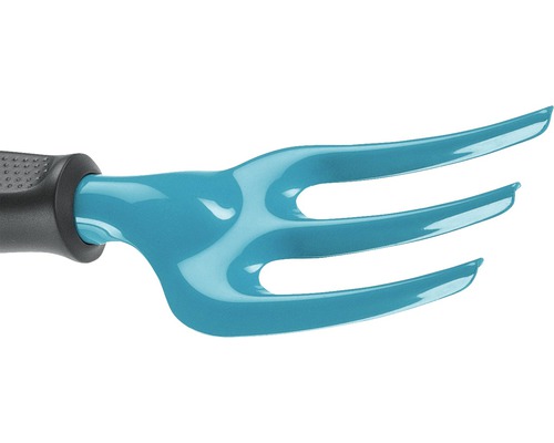 Griffe de jardin avec trois dents et manche