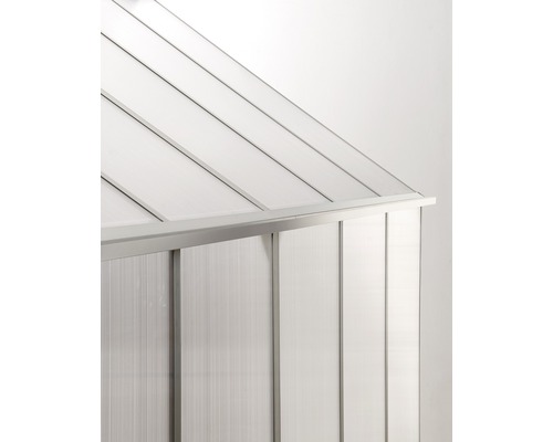 Vue détaillée d''une serre avec cadre en aluminium et panneaux translucides