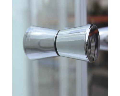 Griff einer Duschkabine aus Metall