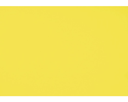 Arrière-plan jaune.