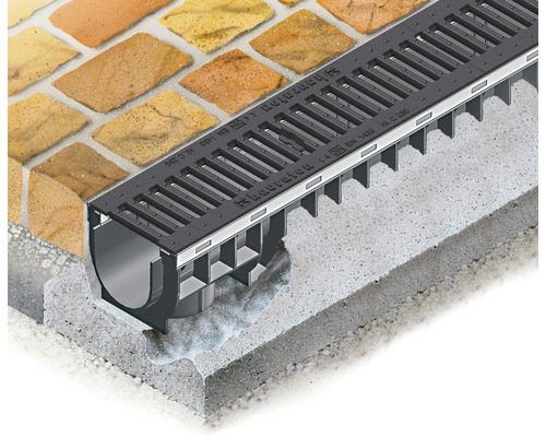 Caniveau de drainage en béton avec grille