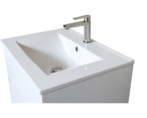 Plan vasque avec robinet