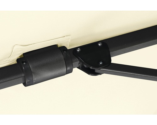 Detailaufnahme einer Sonnenschirmhalterung