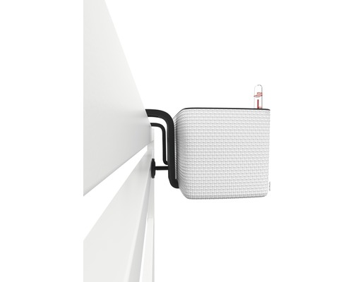 Jardinière avec support pour fixation sur un balcon