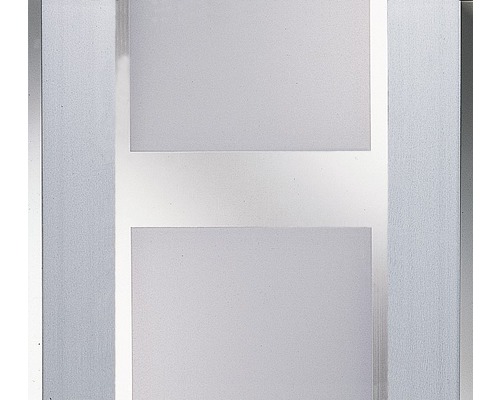 Vue détaillée d''une paroi de douche avec des éléments décoratifs rectangulaires