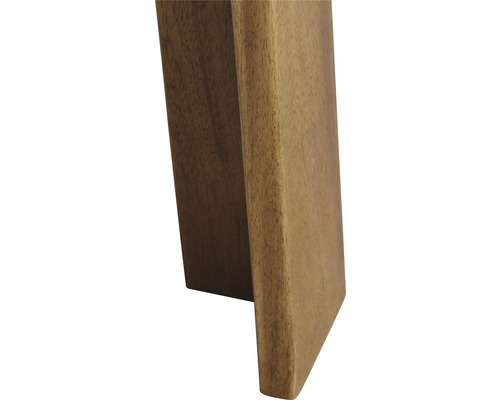 Detailansicht eines Möbelbeins aus Holz