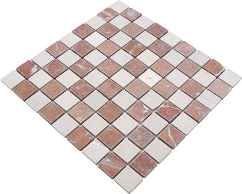 Mosaïque en marbre avec motif carré