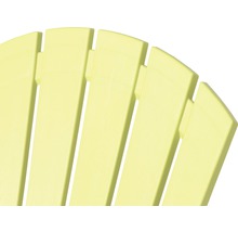 Vue détaillée d''un dossier de chaise de jardin en plastique