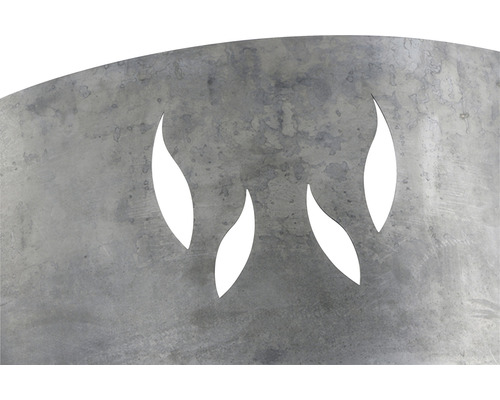 Metallplatte mit ausgeschnittenen Flammen