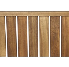 Vue détaillée d''un banc de jardin en bois