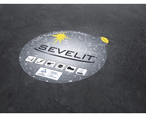 Sevelit Tischplatteneigenschaften: Made in Germany, hitzebeständig bis 180 Grad Celsius, UV beständig, witterungsbeständig, kratzfest, belastbar, TÜV Rheinland geprüft