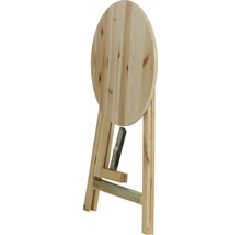Zusammengeklappter runder Holztisch