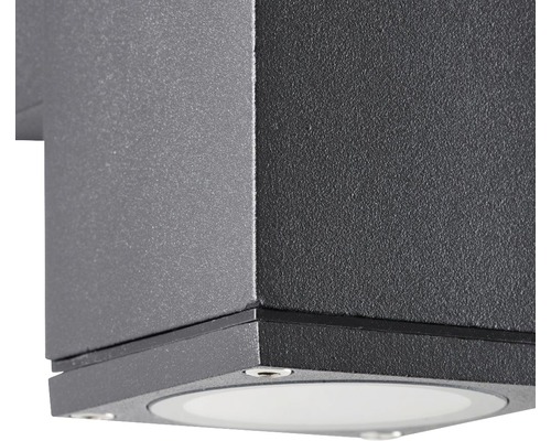 Detailaufnahme einer Aussenwandleuchte