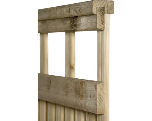 Detailansicht eines Holzzauns