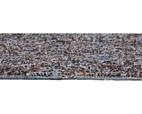 Gros plan d''un tapis avec une structure à picots.