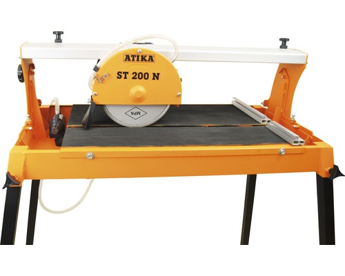 Fliesenschneider mit Sägeblatt und Tisch