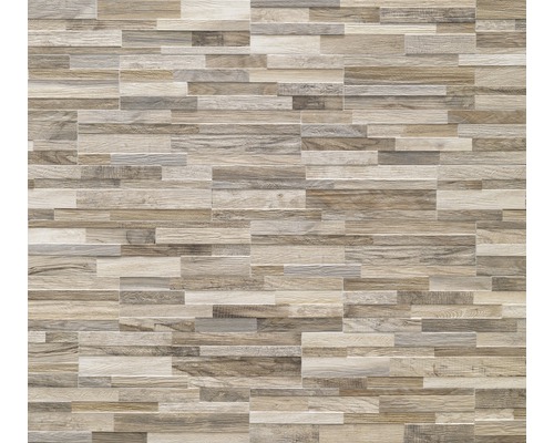 Fliesenwand in Holzoptik