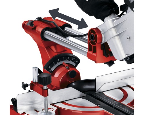 Detailansicht einer Kapp- und Gehrungssäge mit Zugfunktion und Winkelskala zur präzisen Einstellung des Schnittwinkels
