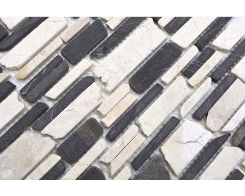 Mosaïque en pierre naturelle avec pierres oblongues