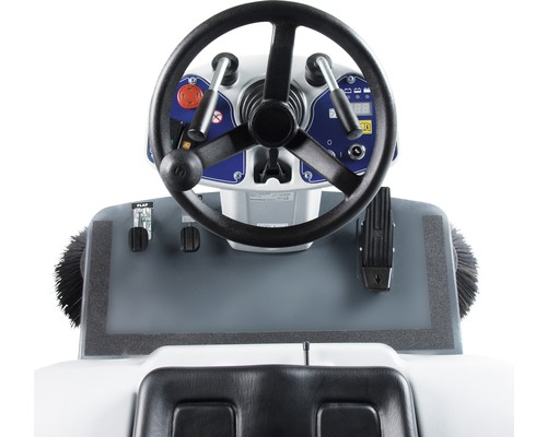 Console de commande d''une autolaveuse avec volant et panneau de commande