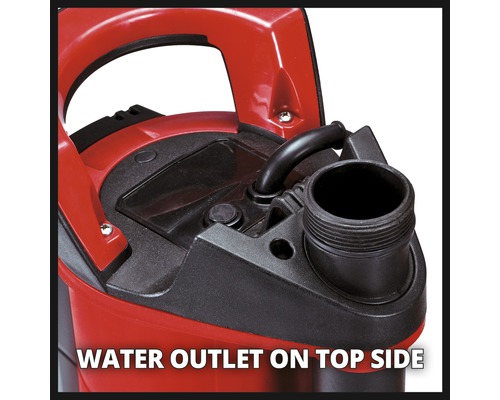 Detailansicht des Wasserabflusses einer Tauchpumpe