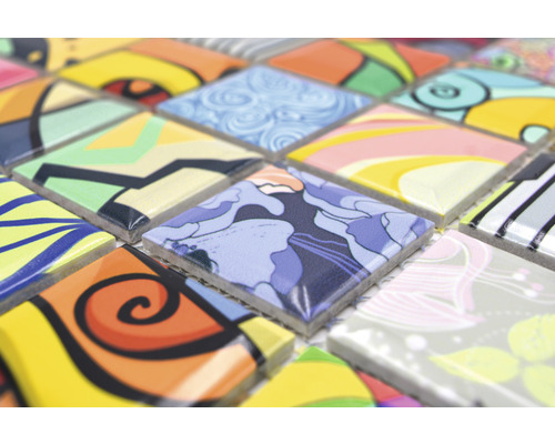 Mosaikfliesen mit verschiedenen Mustern