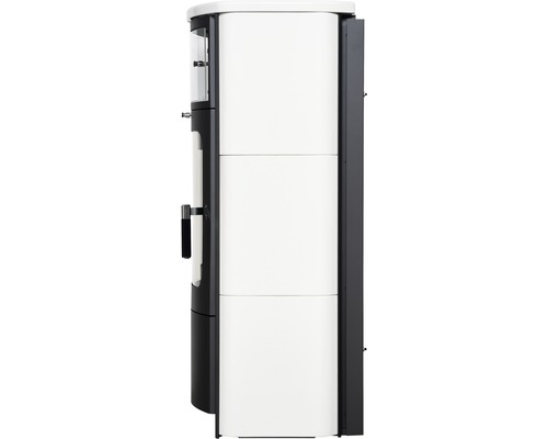 Kaminofen mit Sichtfenster und Tür zur Brennkammer