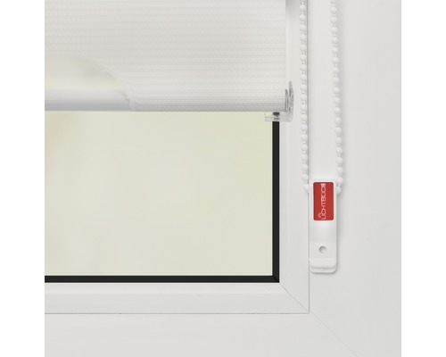 Detailansicht eines Lichtblick Rollos am Fenster