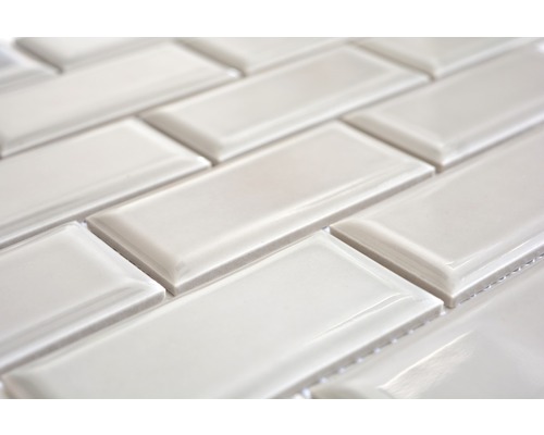 Carreaux de céramique rectangulaires en motif chevrons