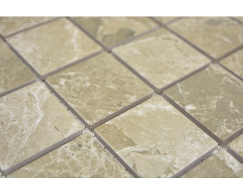 Gros plan de carreaux de mosaïque en pierre naturelle