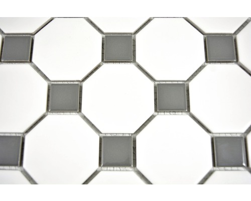 Gros plan d''une mosaïque avec des carreaux octogonaux et carrés