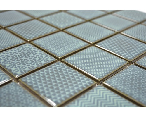 Carreaux de mosaïque avec différents motifs
