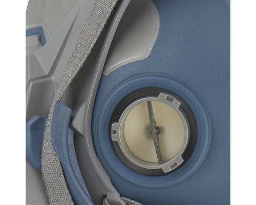 Gros plan d''un masque respiratoire avec valve d''expiration.