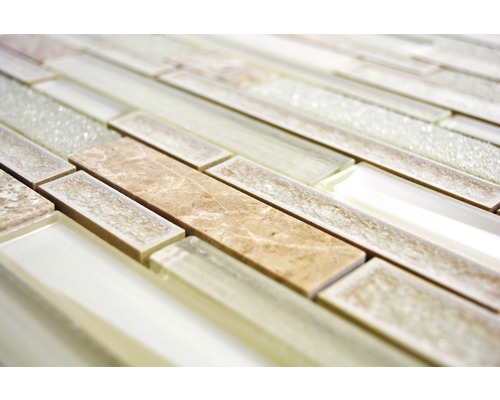 Détail de carreaux de mosaïque en verre et marbre