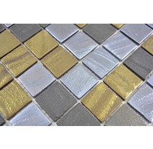 Carreaux de mosaïque avec des éléments carrés
