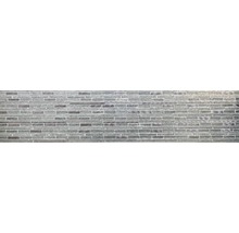 Mosaikfliese mit horizontalen, rechteckigen Elementen