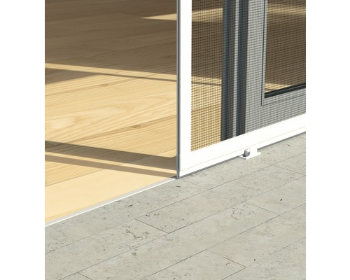 Gros plan d''une porte anti-insectes avec cadre et moustiquaire.