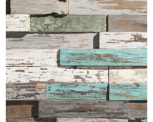 Panneaux de bois avec des restes de peinture pour la décoration murale
