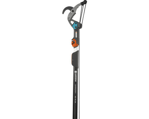 Sécateur à branches Gardena avec manche télescopique pour la taille des arbres