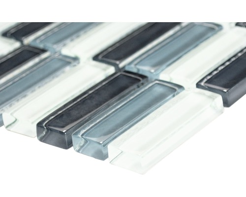 Mosaikfliesen aus Glas im Streifenmuster