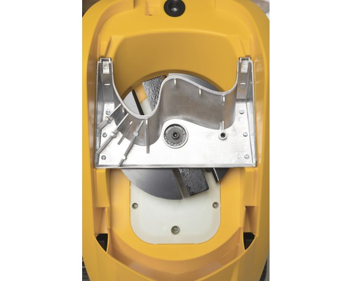 Vue intérieure d''un broyeur avec outil de coupe