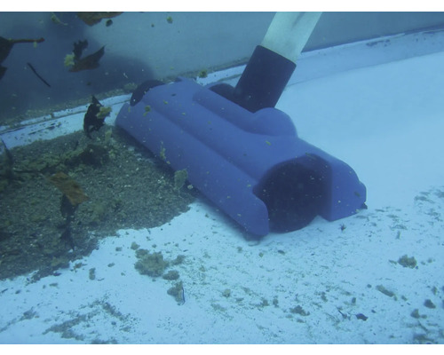 Nettoyeur de piscine pour éliminer les saletés et les dépôts du fond du bassin