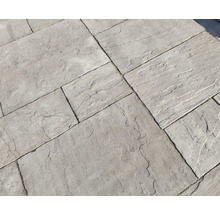 Dalle de terrasse en béton India gris multiformat épaisseur 4 cm (1 pal. = 9,72 m² corresp. à 6 kits de 1,62 m²)