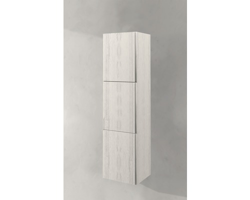 Armoire suspendue blanche à trois portes pour la salle de bain