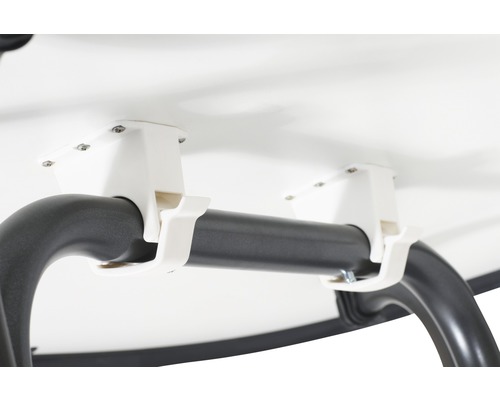 Vue détaillée de la fixation de barres sur un plateau de table
