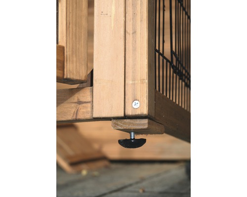 Vue détaillée d''une structure en bois avec pied réglable pour la mise à niveau