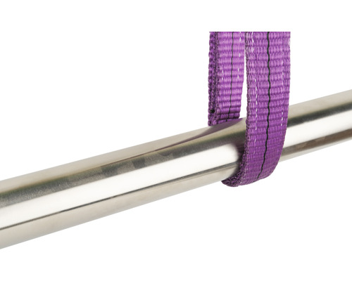 Sangle de levage en tissu textile autour d''une tige métallique