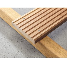 Planche pour terrasses Bangkirai 2400x145x25 mm pose infinie